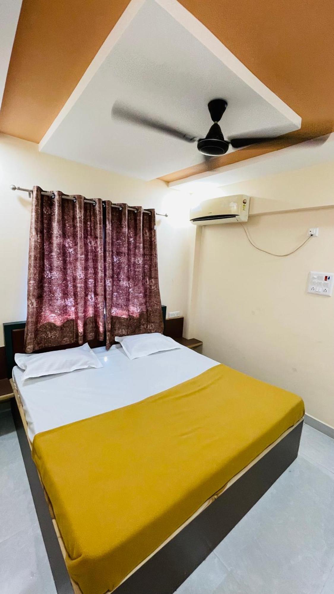Devka House Hotel Daman Bagian luar foto