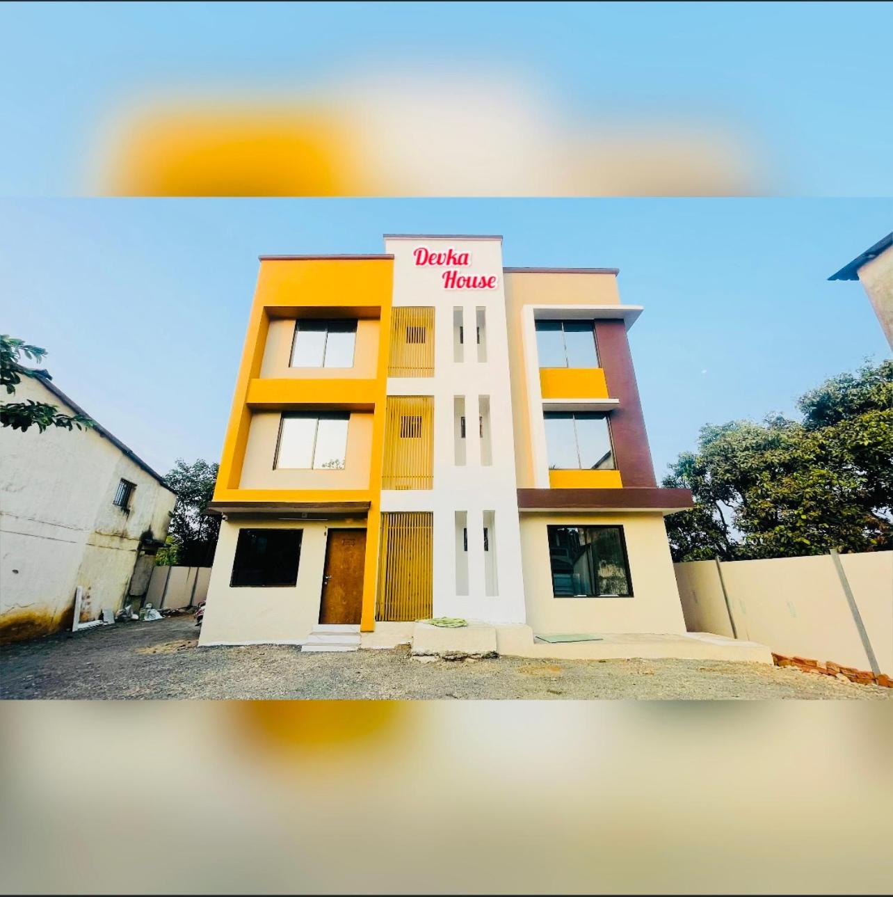 Devka House Hotel Daman Bagian luar foto